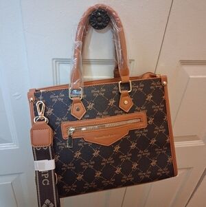 Beverly Hills Polo Club Tote Women's Shoulder Bag Brown (Medium size) NWT